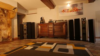 Découvrez les enceintes et préparations de Gautier Audio près de Roanne, Mâcon, Moulins, Lyon, Charlieu les encintes Hifi haut de gamme audiophiles près de Lyon, Roanne, Mâcon, Digoin, Paray le Monial, Charlieu, La Clayette, Chauffailles.